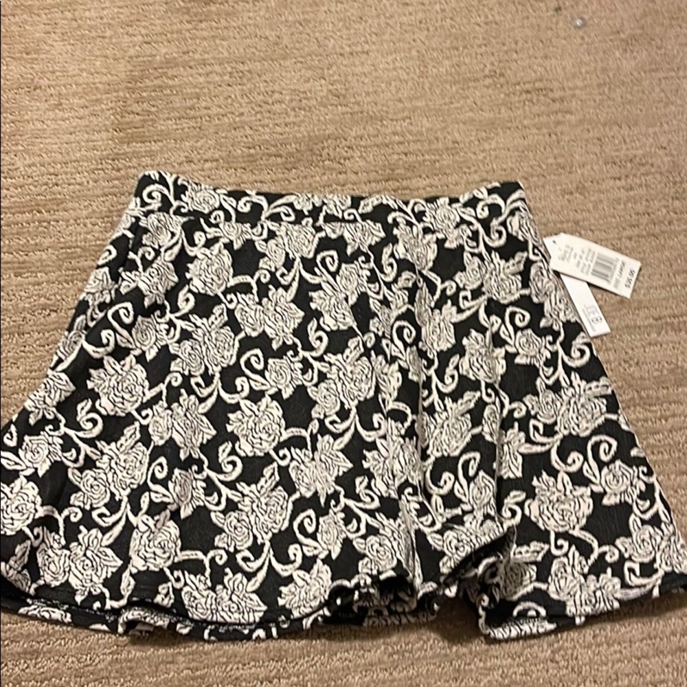 NWT JOE B CIRCLE SKIRT